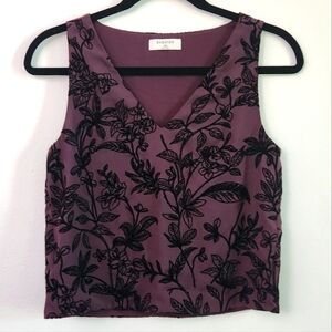 Aritzia Plum Purple Black Floral Textured Sleeveless V-neck Blouse